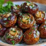 air fryer garlic butter mushrooms - featured image