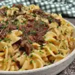 slow cooker beef and noodles - featured image