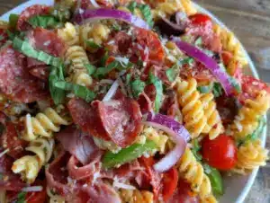 italian grinder pasta salad - featured image