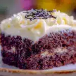 black velvet cake - featured image